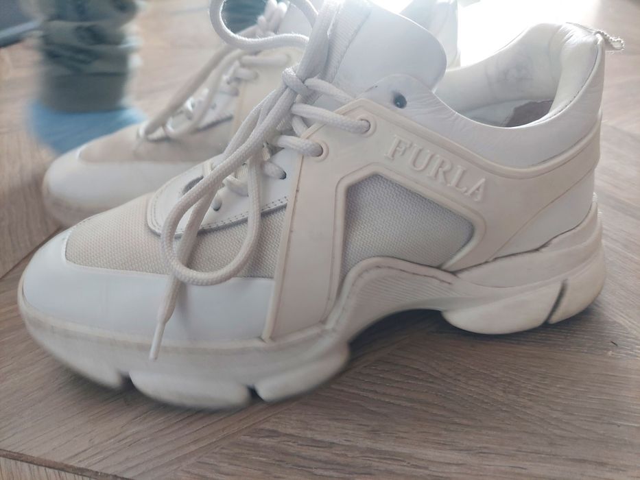 Adidasy Furla 39 skorzane