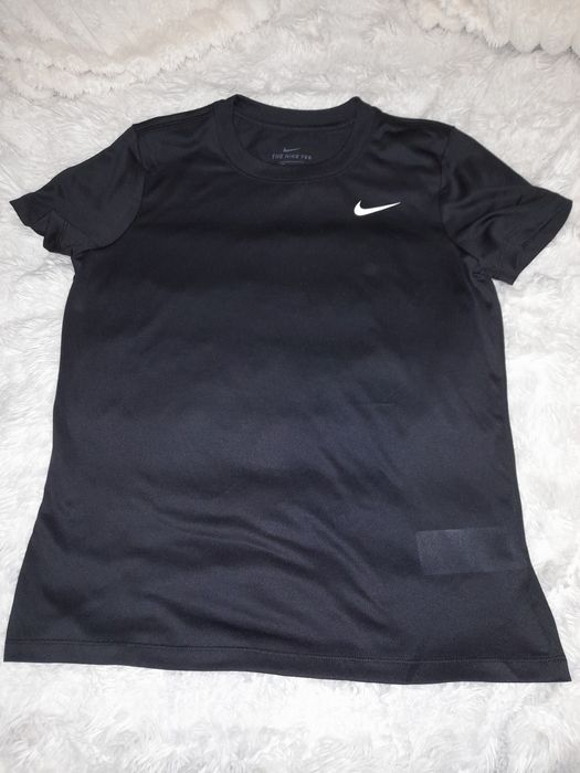 Чоловіча спортивна футболка бренду Nike М