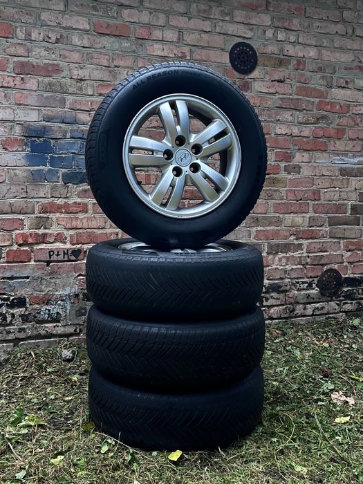Диски Hyundai Tucson 5*114.3 + гума 215 65 R16