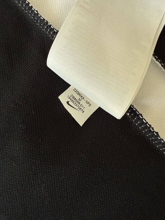 Спортивна кофта  на замку Nike
