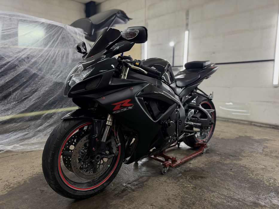 Suzuki GSX-R 600 k7 2007рік. В Гарному Стані! Готовий до сезону!!!