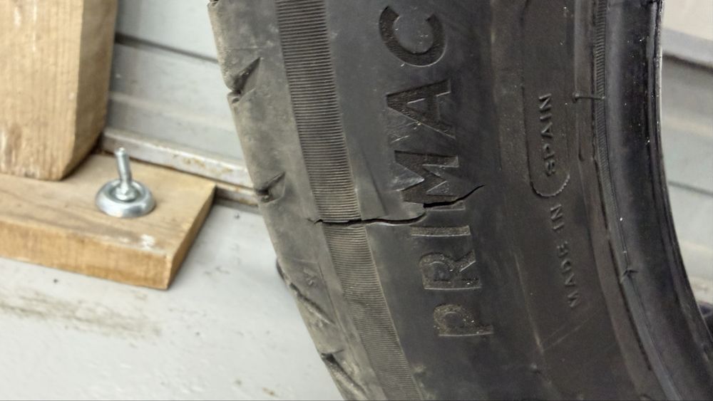 Резина Michelin 235 50 19