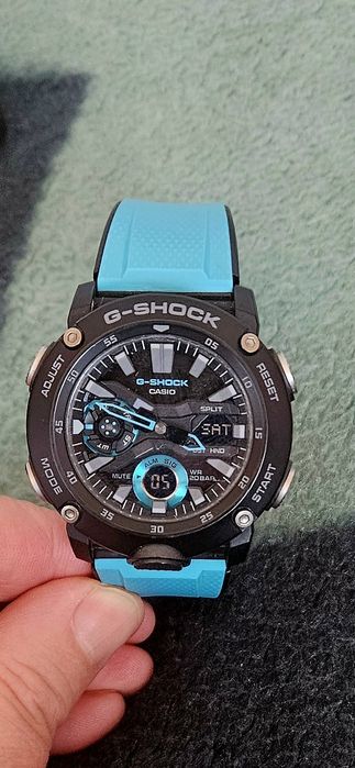 Sprzedam Casio G-Shock Ga-2000-1A2