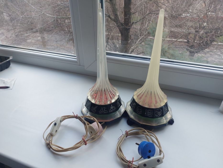 Продам светильники Ракеты.