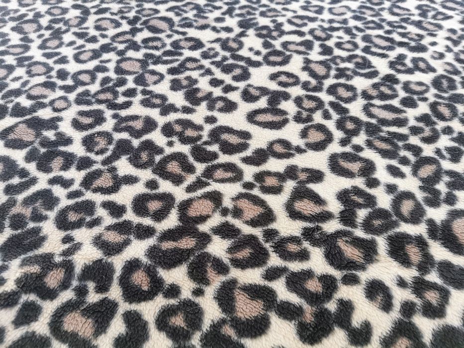 Koc w panterkę 200 x 150cm