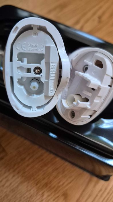 Masażer do twarzy Braun, kompletny zestaw, stan idealny