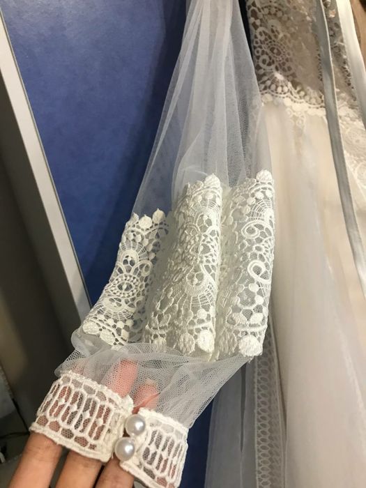 Плаття випускне!