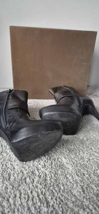 Botki damskie Venezia r.39