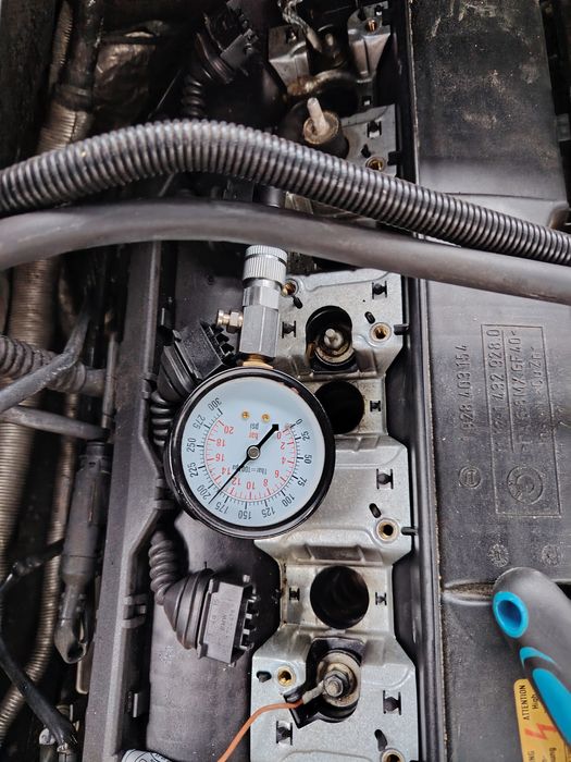 BMW 528i e39 m52b28 2Vanos 193KM Automat Czarny sufit Xenon Silnik TOP