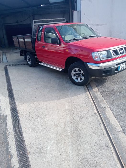 Carrinha Nissan d22