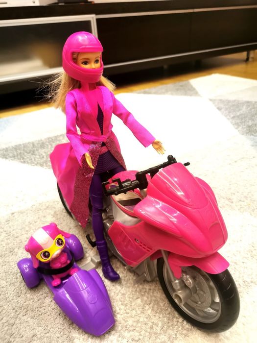 Motor Barbie Tajna Agentka