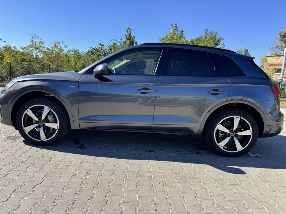 Продажа авто Audi Q5 Premium Plus 2022р