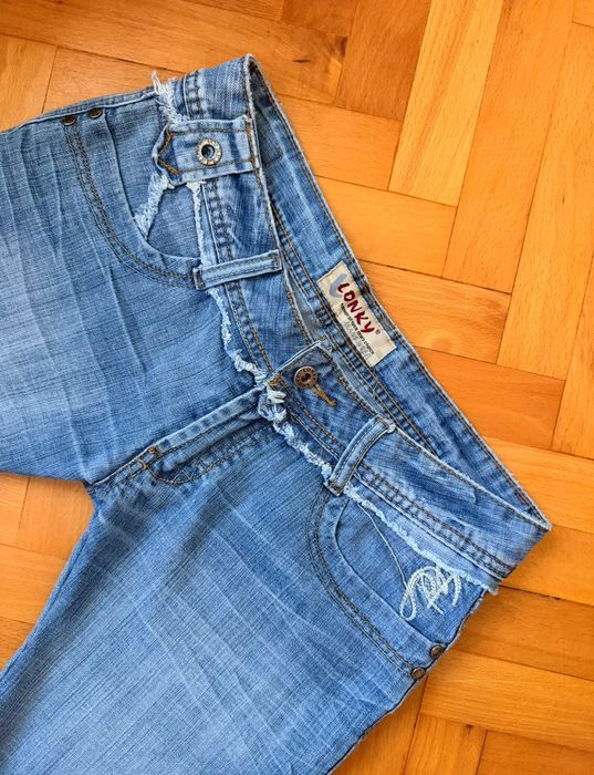 Śliczne modne jeansy, firmy Lonky