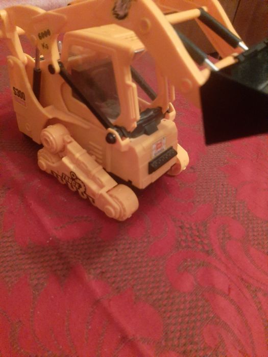 Дві дитячі машинки