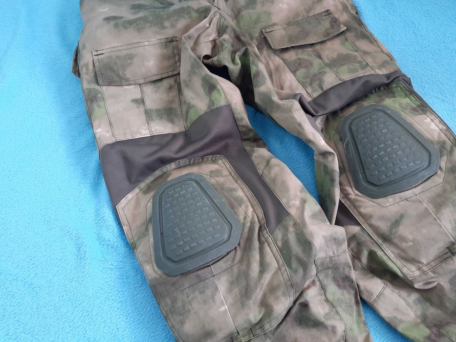 Spodnie taktyczne Invader Gear z ochraniaczami, Everglade