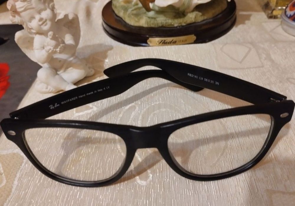 Очки на продажу. Оригинал