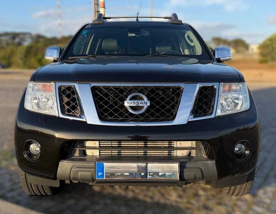 Nissan Navara 3.0 V6 LE 2013 Full Extras 171.000km impecável Jantes 18"