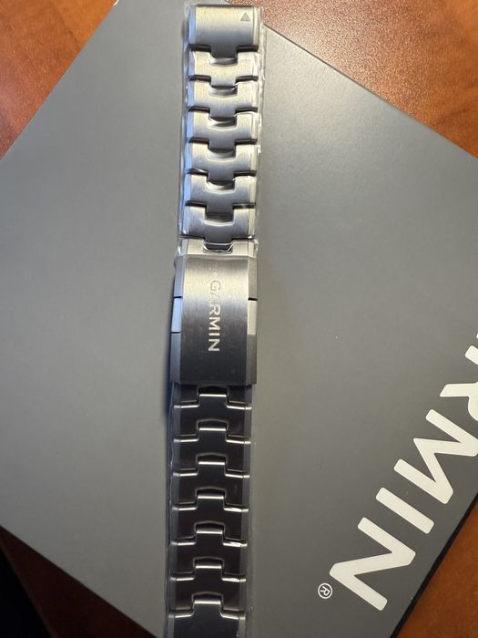 Bransoleta tytanowa Garmin Fenix 8 47mm i inne z pudelkiem