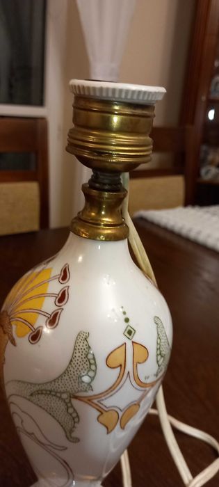 Stara ceramiczna lampa ręcznie wykonana lampa