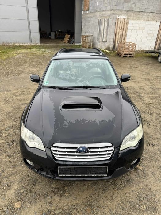 Lampa subaru legacy outback 2008r