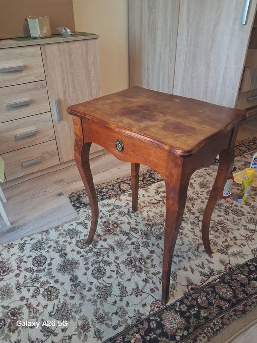 Stolik drewniany retro