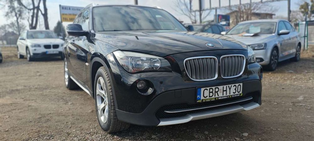 BMW X1 SDrive18d ! Skóry ! Czarne ! Zare