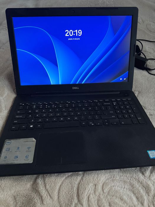 Laptop Dell Inspiron 15 3000