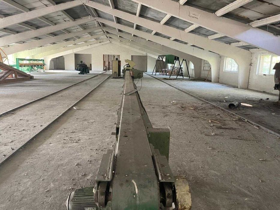 Нерухомість під склади або виробництво в 40 км від Києва