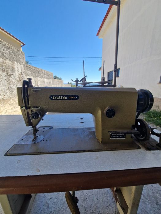 Maquina de costura industrial