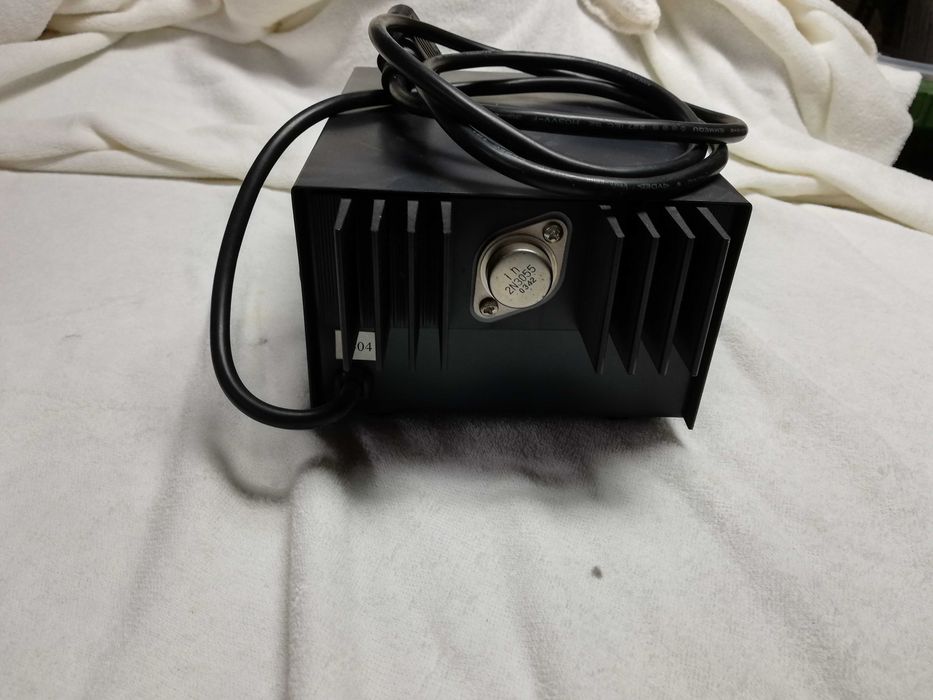 fonte de alimentação de bancada