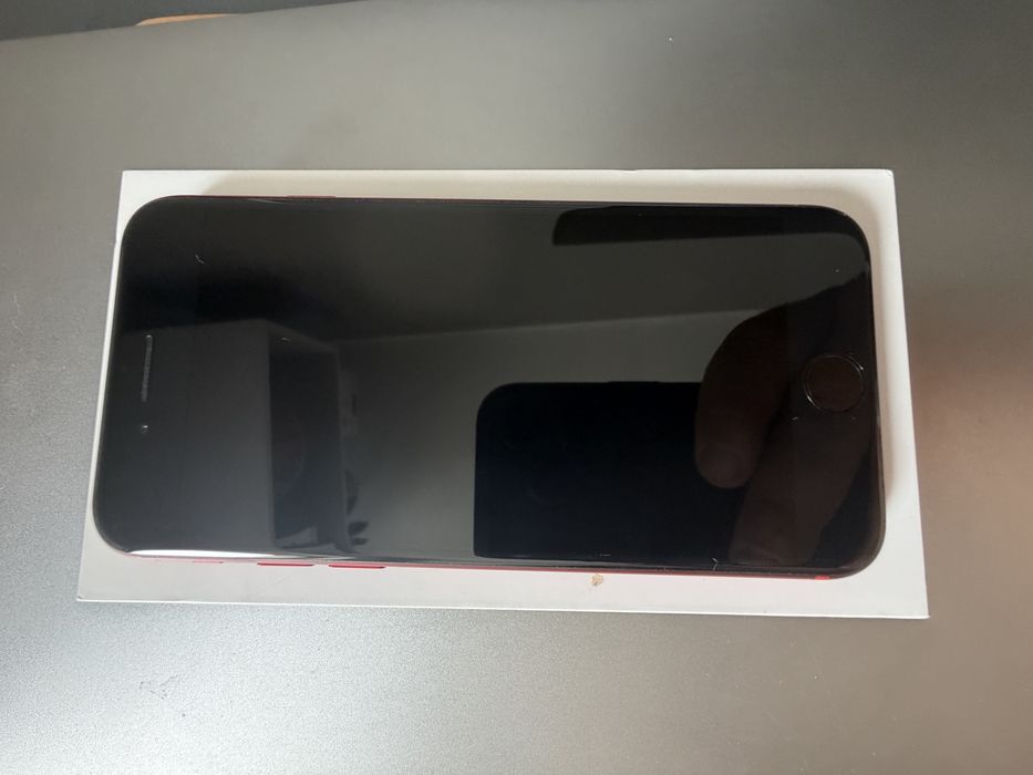 Iphone SE jak nowy!