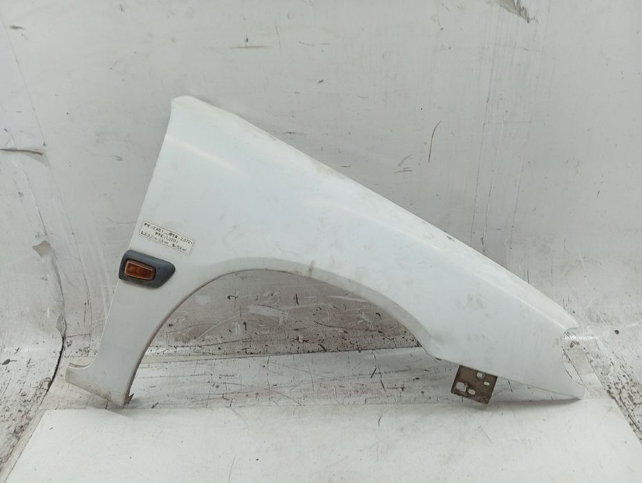 Guarda Lamas Direito - CITROËN SAXO Hatchback van (S3_) | 97 - 03