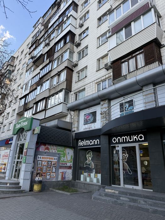 Берестейський пр-кт 18 , м Політехнічний інстирут Продаж  3к , Держпрограми Без %