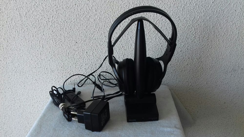 Auscultadores FM TRANSMITTER SBC HC712