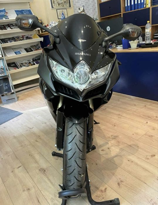 Suzuki Gsxr 600 K9 20k Przebiegu !!