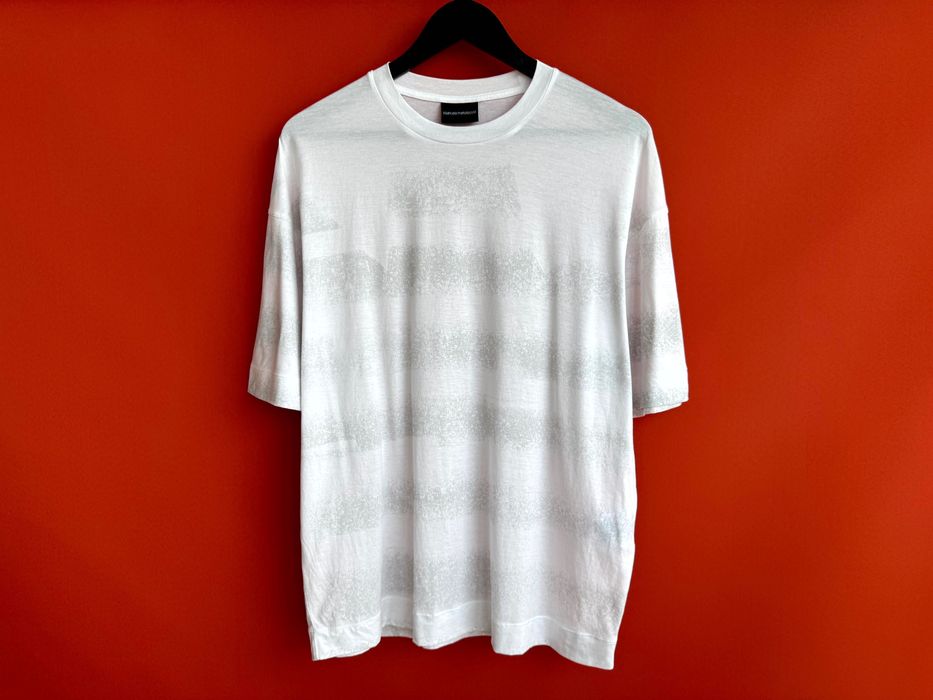 Emporio Armani оригінал чоловіча футболка розмір M