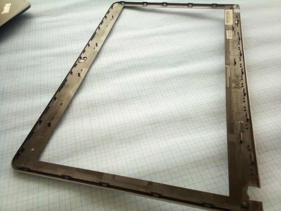 Рамка Lenovo ThinkPad E531 AP0SK000F00