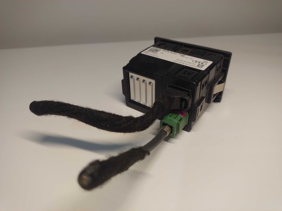 Audi A6 C7 Gniazdo USB AUX 81A.035.736