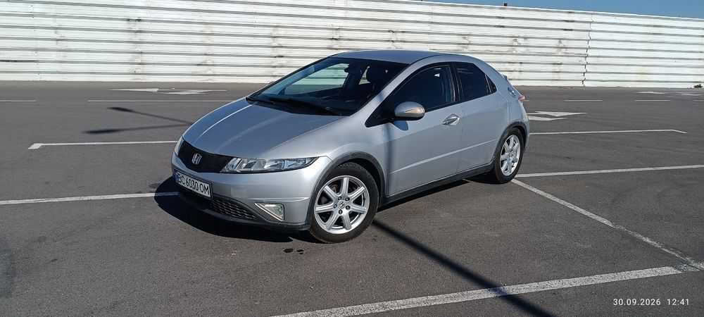 Honda civic 5d 2008 2.2д