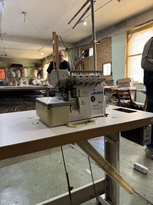 Промисловий 5-нитковий оверлок JUKI MO-6543S + серводвигун