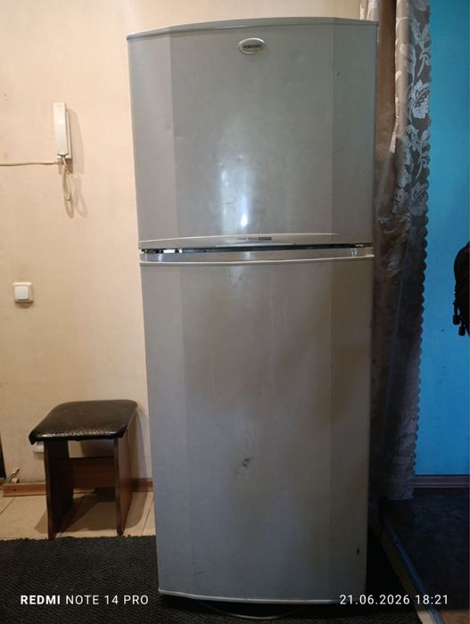 Продам холодильник Samsung