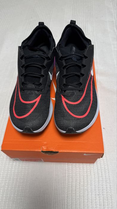 Кросівки Nike Zoom Fly 4