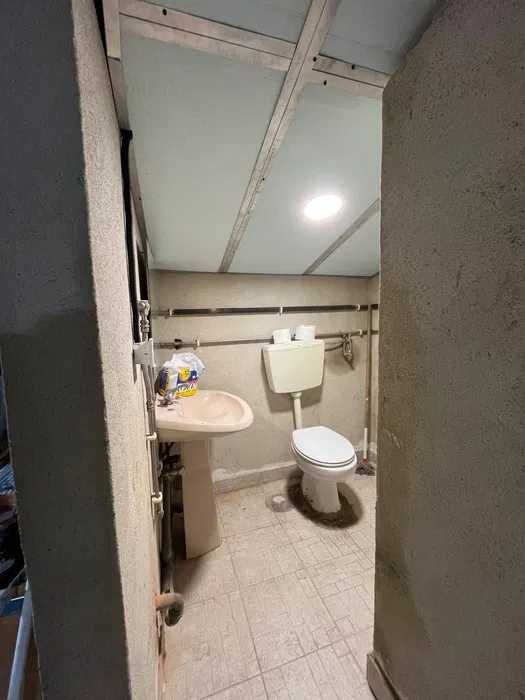 Arrenda Sotao Armazem Camarate