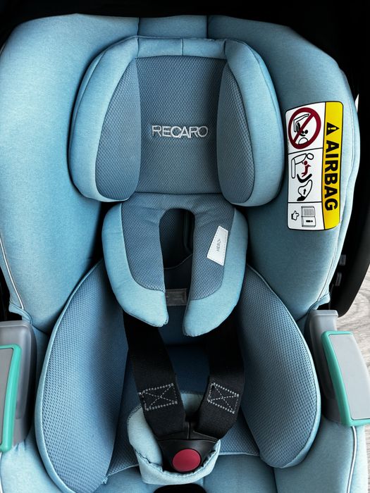 Ovo recaro avan com isofix ( como novo )