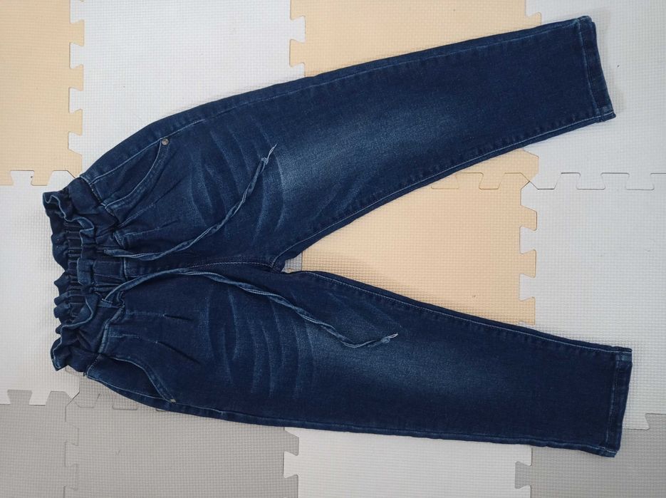 Spodnie jeansowe 122 nowe