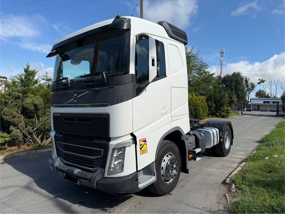 Volvo FH 500 *13L* HYDRAULIKA* NOWE KOŁA* BLOKADA MOSTU* * ACC* Z FRANCJI  FH 500 *13L* HYDRAULIKA* NOWE KOŁA* Blokada  Mostu* * ACC* Z Francji