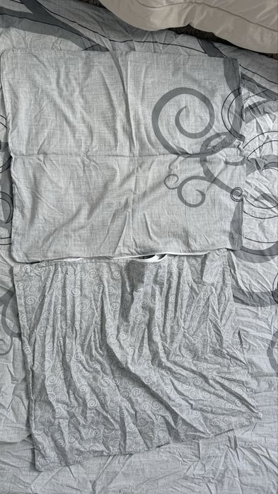 Zestaw poscieli  kolda + dwie poduszki