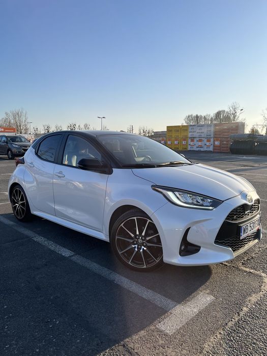 Toyota Yaris Wersja GR Sport – Full Opcja, Panorama, HUD, JBL, Wyciszony, Ceramika