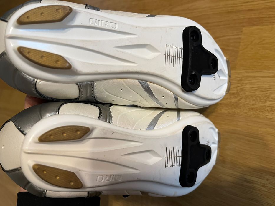 Giro Buty spd rowerowe na szose szosowe kliki