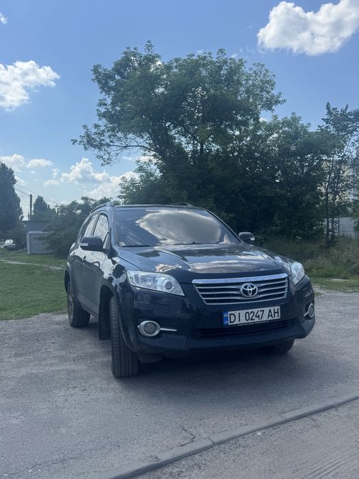 Toyota RAV4 2010 • 2.2 дизель ТЕРМІНОВО